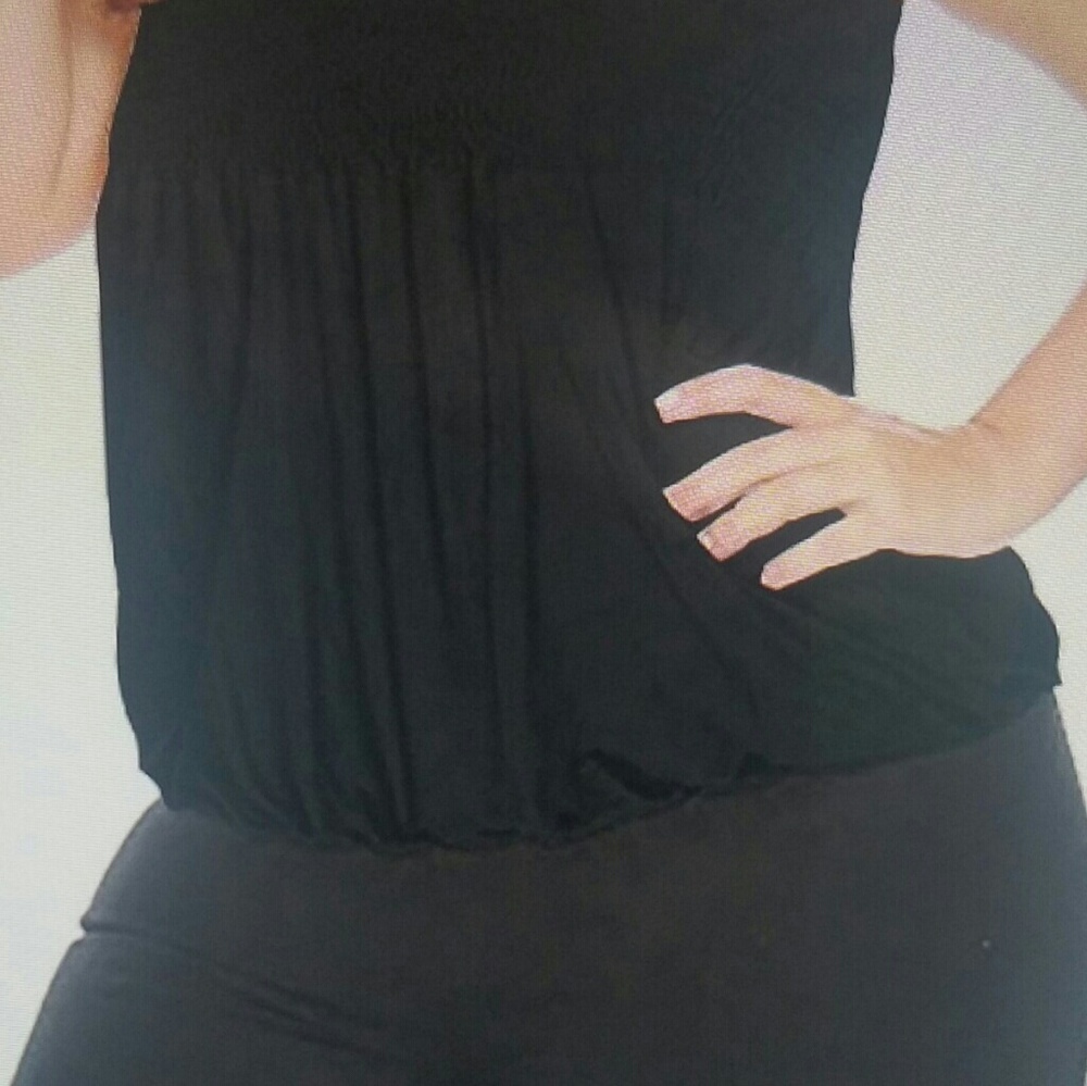 Annabelle from USA  Pleated Knit Sleeveless Top